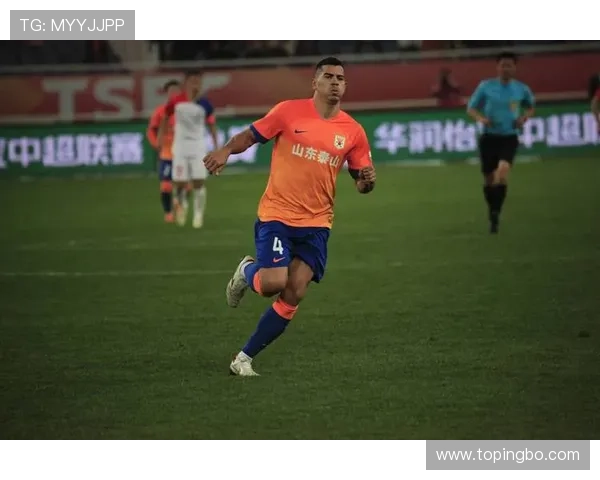 山东泰山进攻过度依赖克雷桑，体系稳定性面临考验